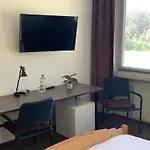 Otel Am Siebenpfennigsknapp 3*