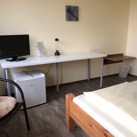 Am Siebenpfennigsknapp 3*